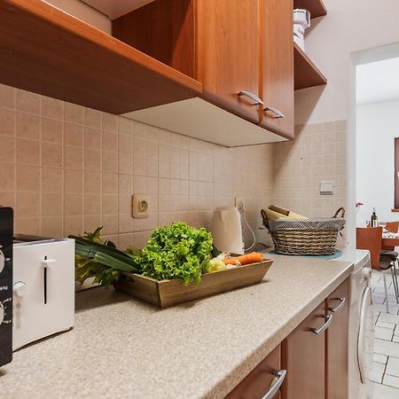 Holiday House Pineta - Fazana, Sea View & Mini Wellness Εξωτερικό φωτογραφία